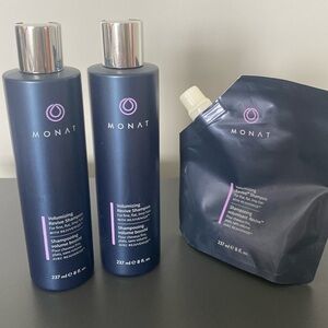 Monat Volumizing Revive Shampoo